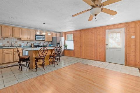 1108 Bay St, Fall River, MA 02724 photo 28
