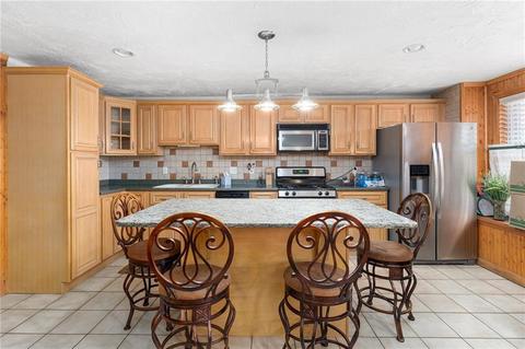 1108 Bay St, Fall River, MA 02724 photo 26