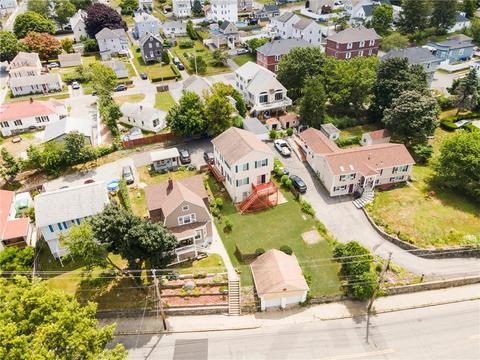 1108 Bay St, Fall River, MA 02724 photo 4