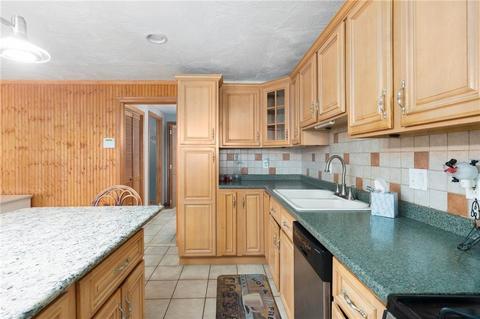 1108 Bay St, Fall River, MA 02724 photo 27