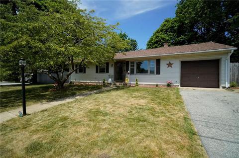39 Sidney St, West Warwick, RI 02893 photo 1