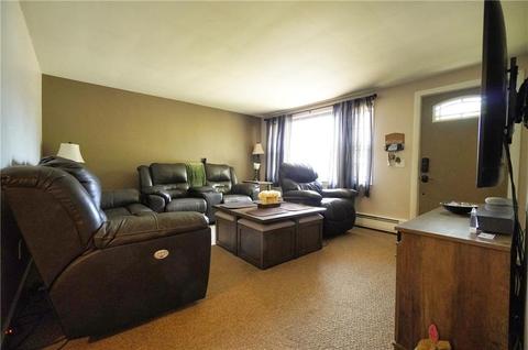 39 Sidney St, West Warwick, RI 02893 photo 5