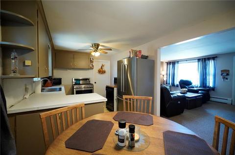 39 Sidney St, West Warwick, RI 02893 photo 6