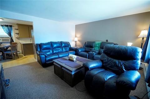 39 Sidney St, West Warwick, RI 02893 photo 4