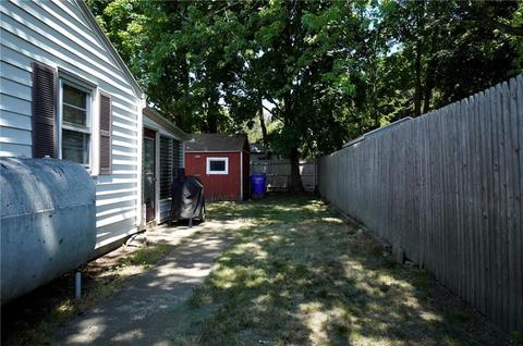 39 Sidney St, West Warwick, RI 02893 photo 14