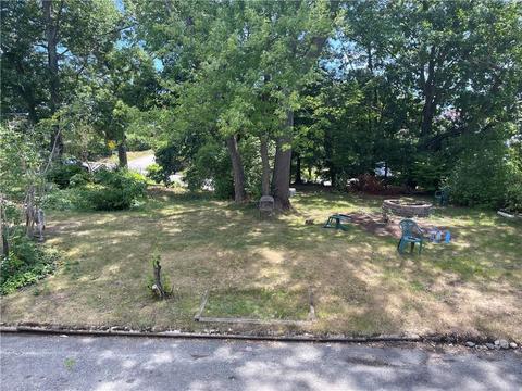 79 Thomas St, Woonsocket, RI 02895 photo 9