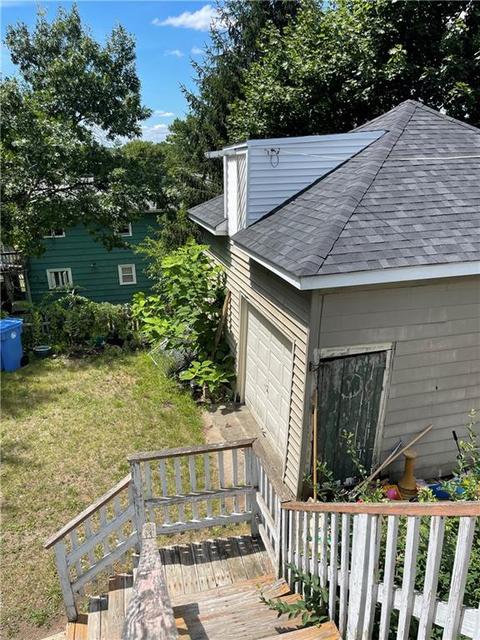 79 Thomas St, Woonsocket, RI 02895 photo 5