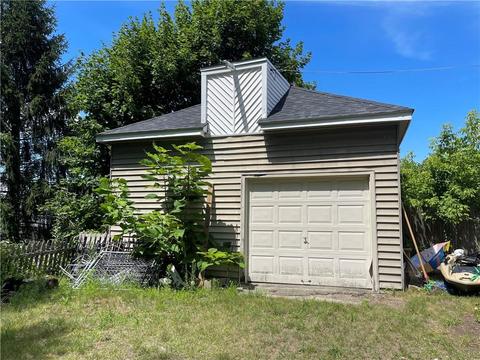 79 Thomas St, Woonsocket, RI 02895 photo 6