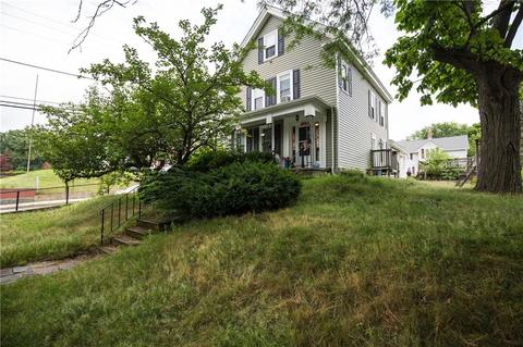 121 Blackstone St, Woonsocket, RI 02895 photo 1
