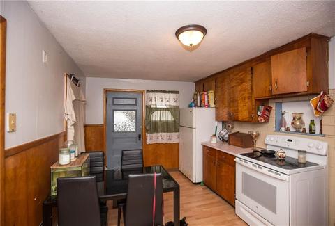 121 Blackstone St, Woonsocket, RI 02895 photo 8