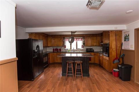 121 Blackstone St, Woonsocket, RI 02895 photo 5