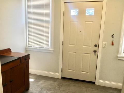 31 Pender Ave, Warwick, RI 02889 photo 8