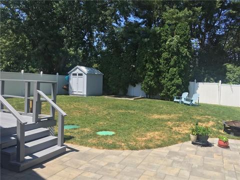 31 Pender Ave, Warwick, RI 02889 photo 4
