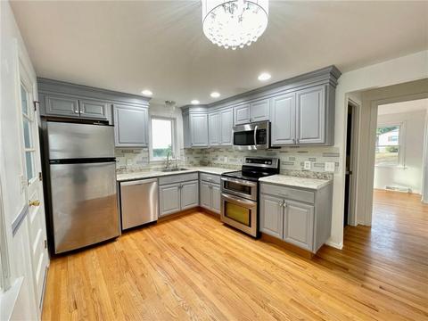 343 Walnut Hill Rd, Woonsocket, RI 02895 photo 6