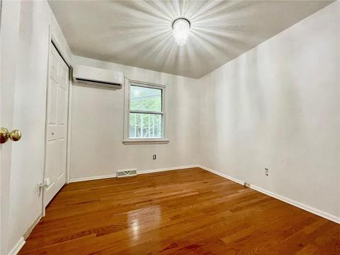 343 Walnut Hill Rd, Woonsocket, RI 02895 photo 3
