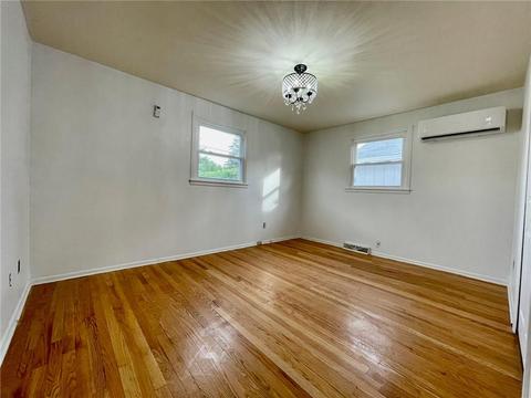343 Walnut Hill Rd, Woonsocket, RI 02895 photo 4
