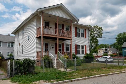 272 Estes St, Woonsocket, RI 02895 photo 1