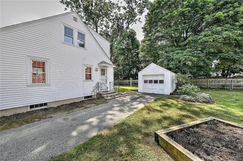 116 Mayfair Rd, Warwick, RI 02888 photo 35
