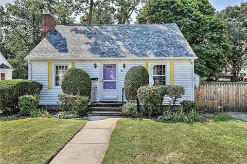 116 Mayfair Rd, Warwick, RI 02888 photo 1