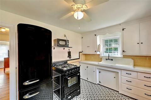 116 Mayfair Rd, Warwick, RI 02888 photo 14