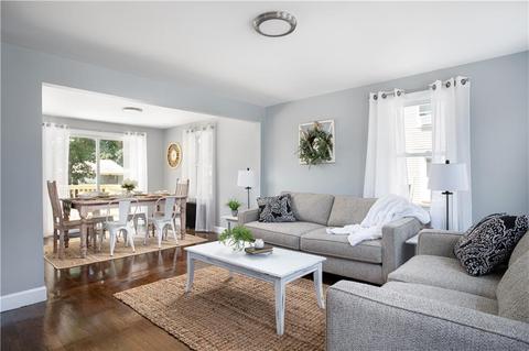 63 Milton Rd, Warwick, RI 02888 photo 9