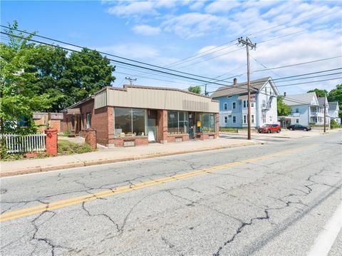 373 Providence St, Woonsocket, RI 02895 photo 3