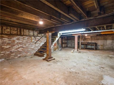 373 Providence St, Woonsocket, RI 02895 photo 16