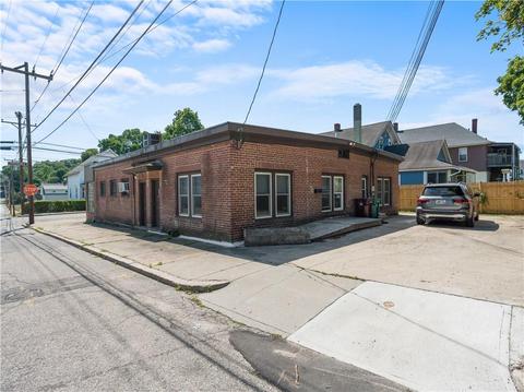 373 Providence St, Woonsocket, RI 02895 photo 15