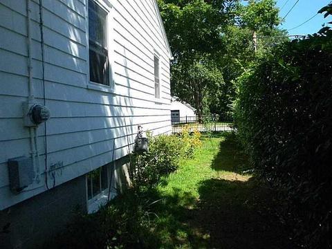 53 Westminster St, Westerly, RI 02891 photo 18