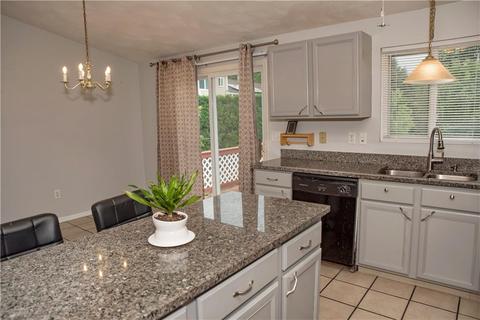 87 Leon E Whipple Rd, Warwick, RI 02886 photo 9