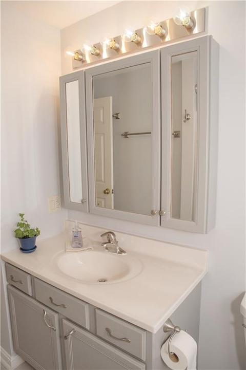 87 Leon E Whipple Rd, Warwick, RI 02886 photo 10