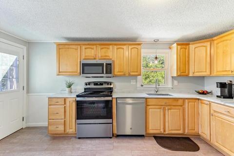 151 Saint Leon Ave, Woonsocket, RI 02895 photo 6