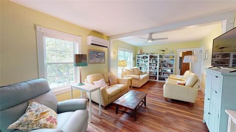 41 Vanstone Ave, Warwick, RI 02889 photo 5