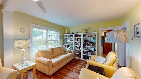 41 Vanstone Ave, Warwick, RI 02889 photo 7