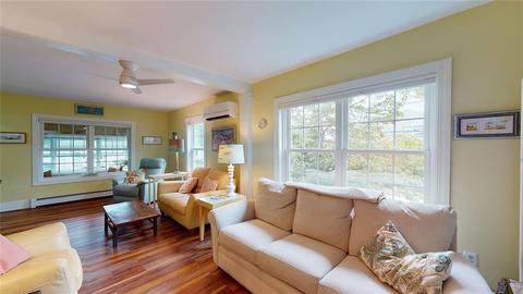 41 Vanstone Ave, Warwick, RI 02889 photo 8