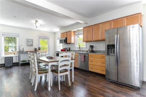 6 Lanphear St, West Warwick, RI 02893 photo 6