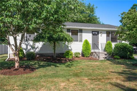 4 Star Ave, Woonsocket, RI 02895 photo 1