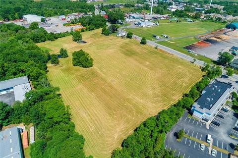 2110 Plainfield Pike, Cranston, RI 02921