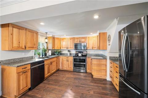 25 Sunrise Ter, Glocester, RI 02814 photo 26