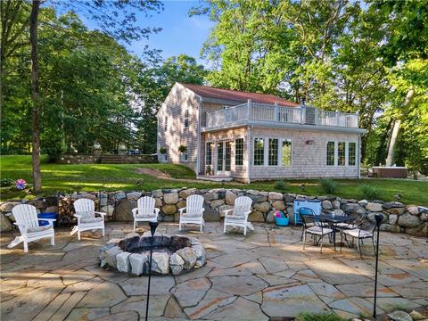 25 Sunrise Ter, Glocester, RI 02814 photo 2