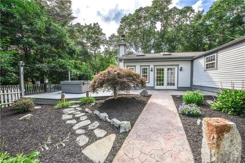 107 Spring Grove Rd, Glocester, RI 02814 photo 4