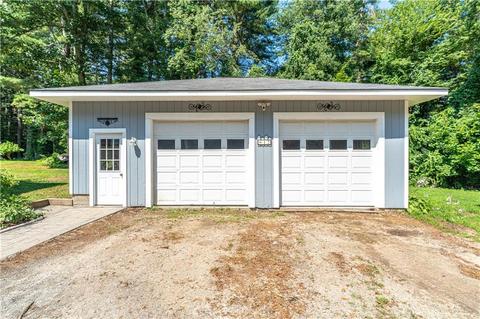 12 Birch St, Glocester, RI 02814 photo 3