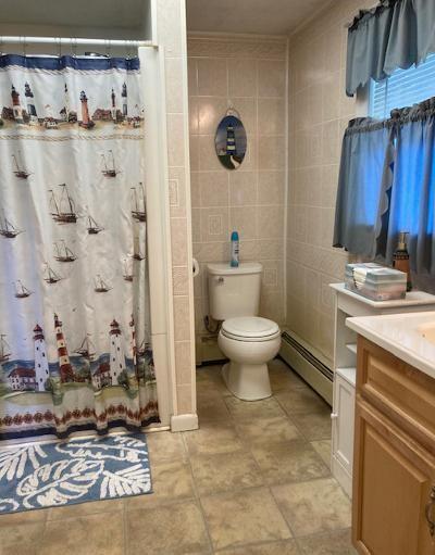 60 May Ave, Warwick, RI 02889 photo 11
