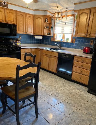 60 May Ave, Warwick, RI 02889 photo 2
