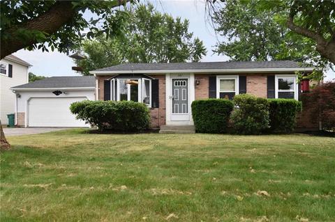 141 Stoneham Dr, Woonsocket, RI 02895 photo 1