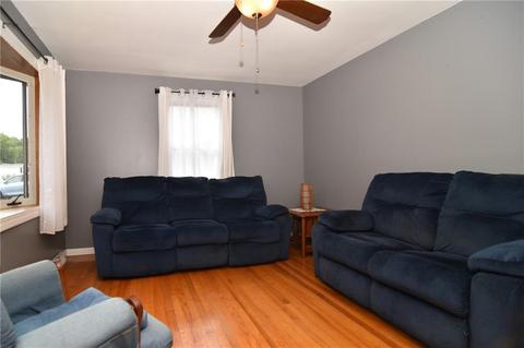 141 Stoneham Dr, Woonsocket, RI 02895 photo 13