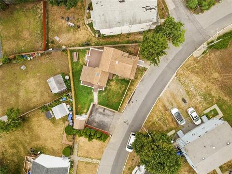 69 Jackson Ave, Riverside, RI 02915 photo 14