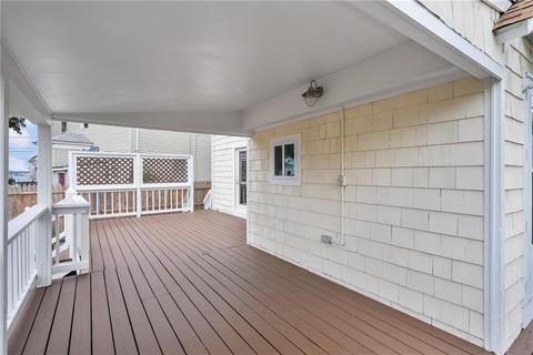 69 Jackson Ave, Riverside, RI 02915 photo 8