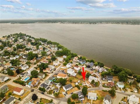 69 Jackson Ave, Riverside, RI 02915 photo 12