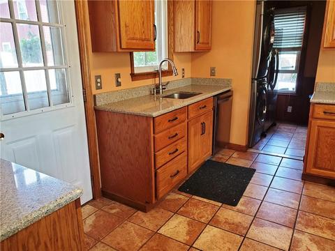 8 Winter St, Franklin, MA 02038 photo 6